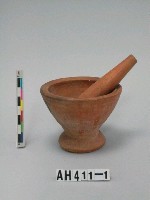 紅色細砂搗藥器模型藏品圖，第1張